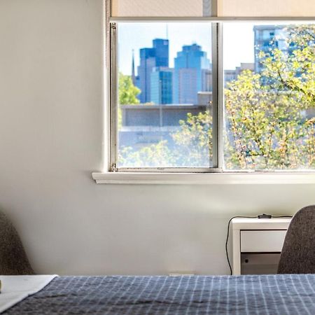 Birches Serviced Apartments Melbourne Exterior photo