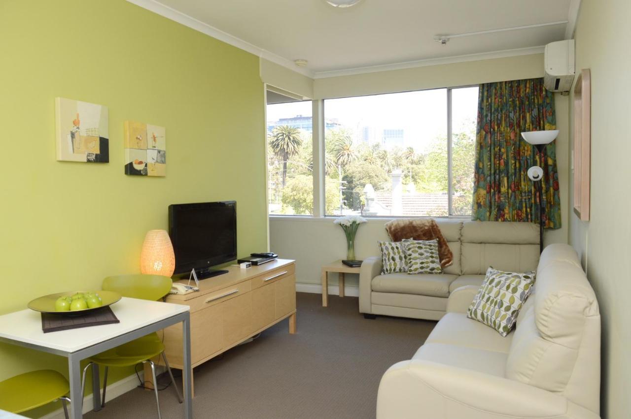 Birches Serviced Apartments Melbourne Exterior photo