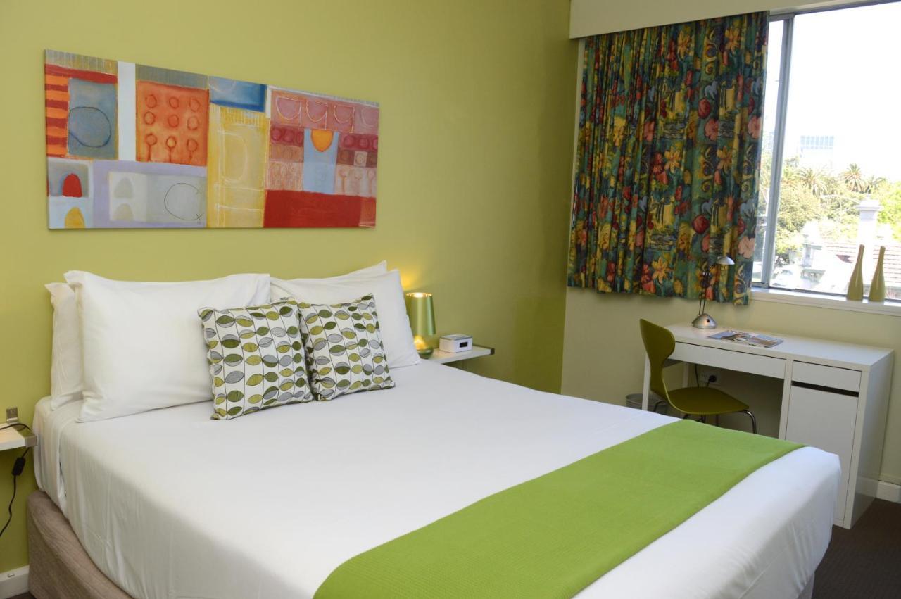 Birches Serviced Apartments Melbourne Exterior photo